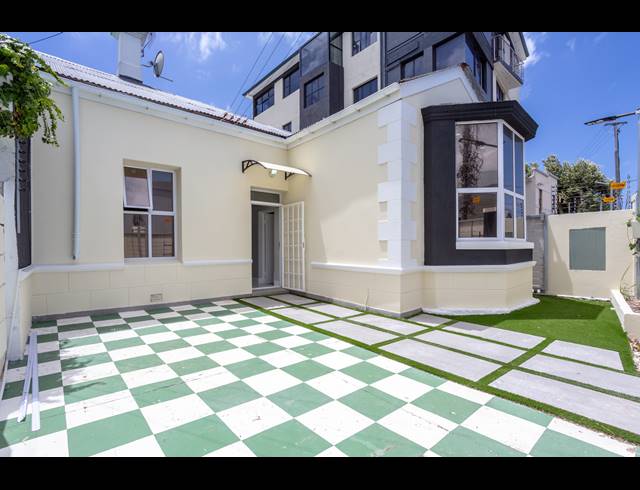 615M² BUILDING FOR SALE IN MOWBRAY